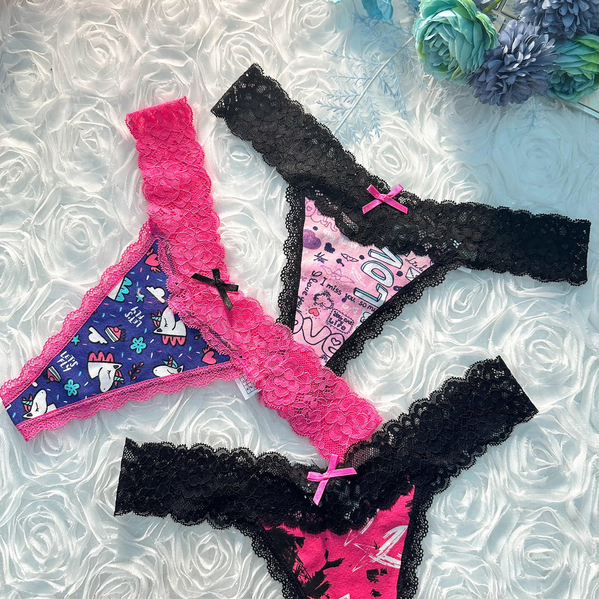 Cartoon Print T Back Lace Low Waist Cotton Seamless 3 Pack Thongs - Image 2