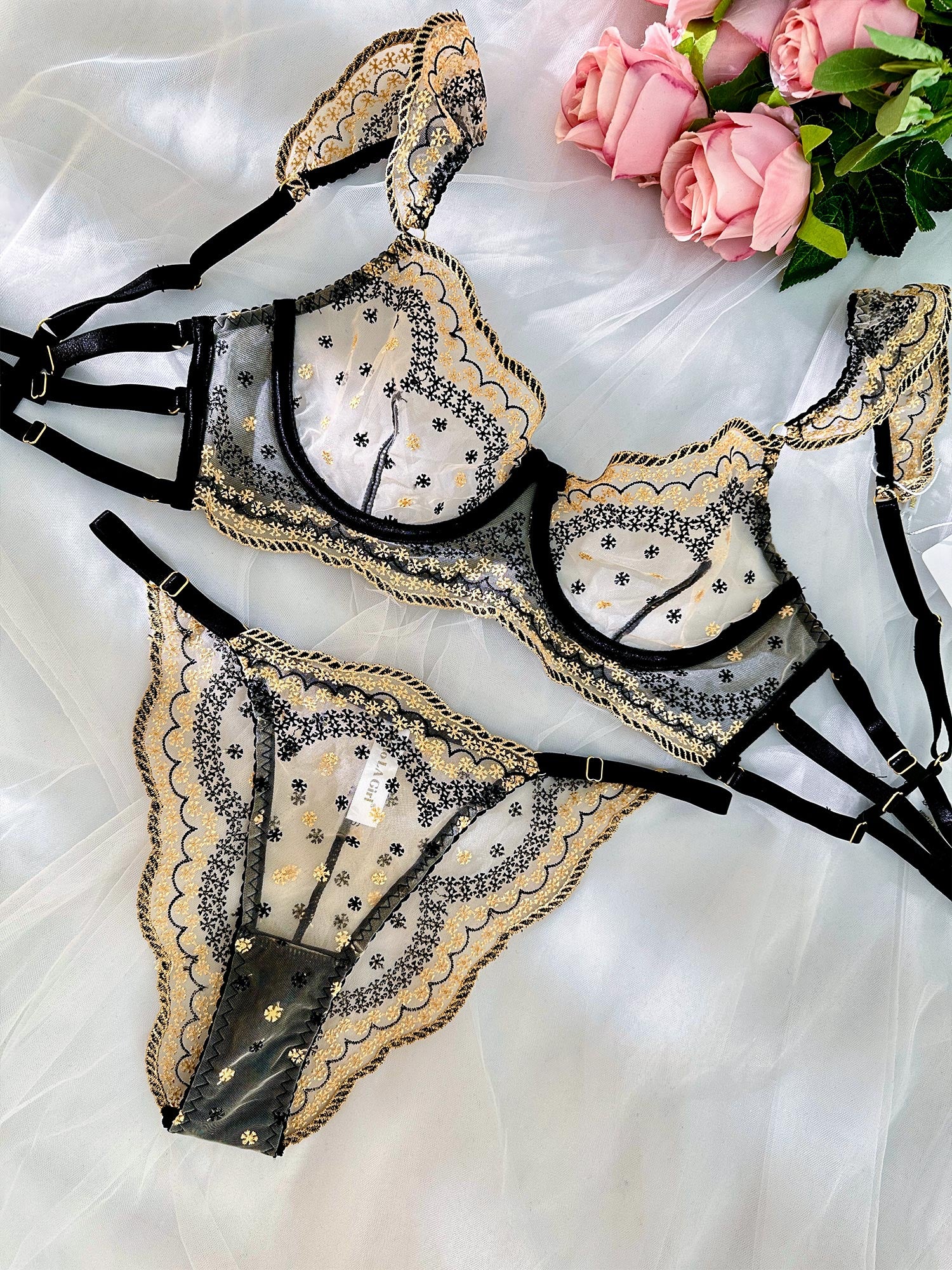 Black&Gold Luxury Lace Embroidered Thong - Image 3