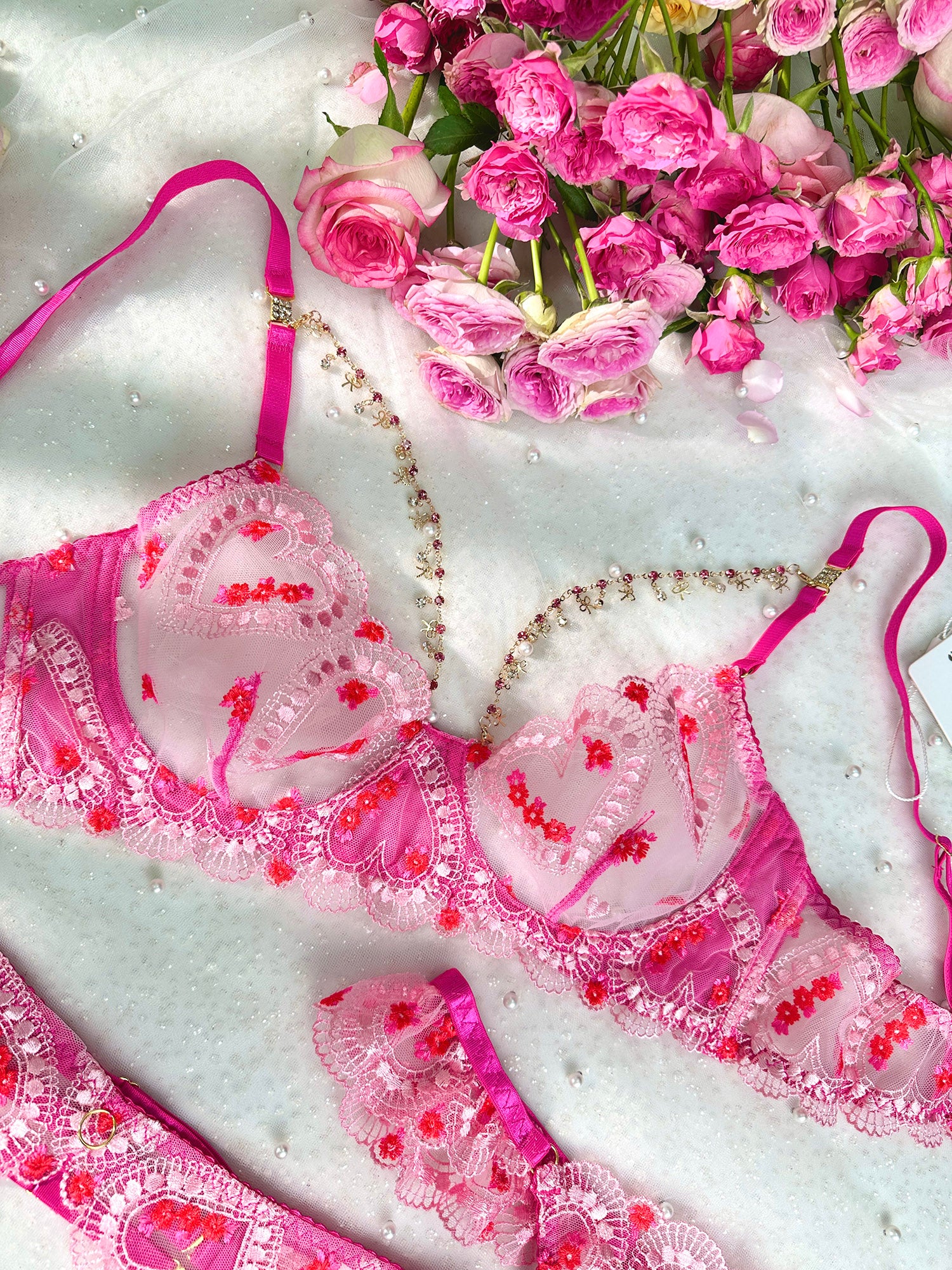 Gabrielle Love Chain Lingerie Set - Image 18