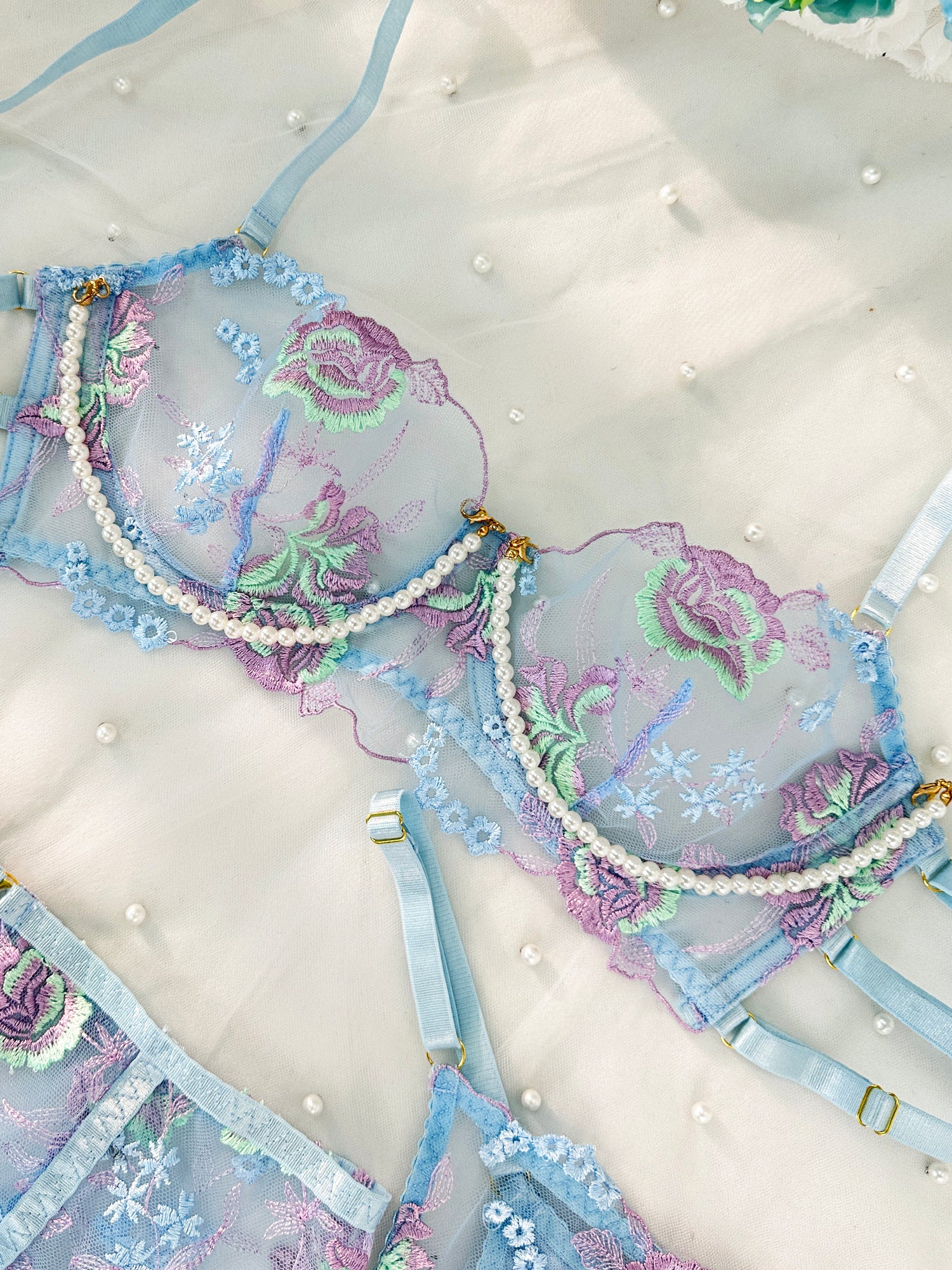 Pearl Chain Lingerie DIY Accessory - Image 5
