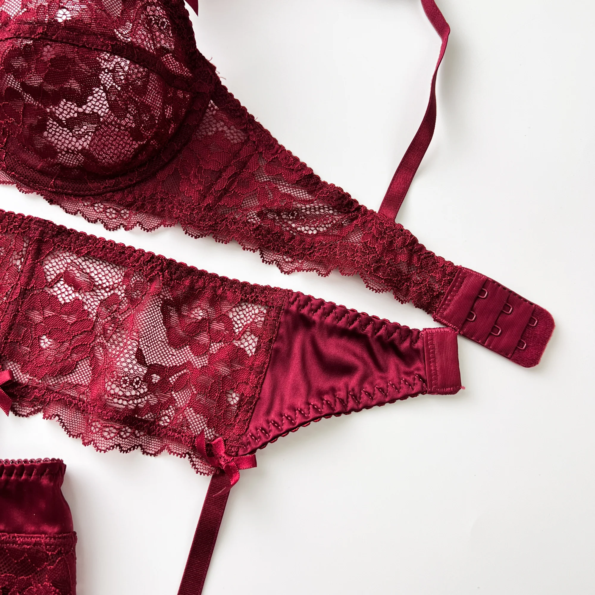 Sexy Red Floral Lace Trim Garter Lingerie - Image 3