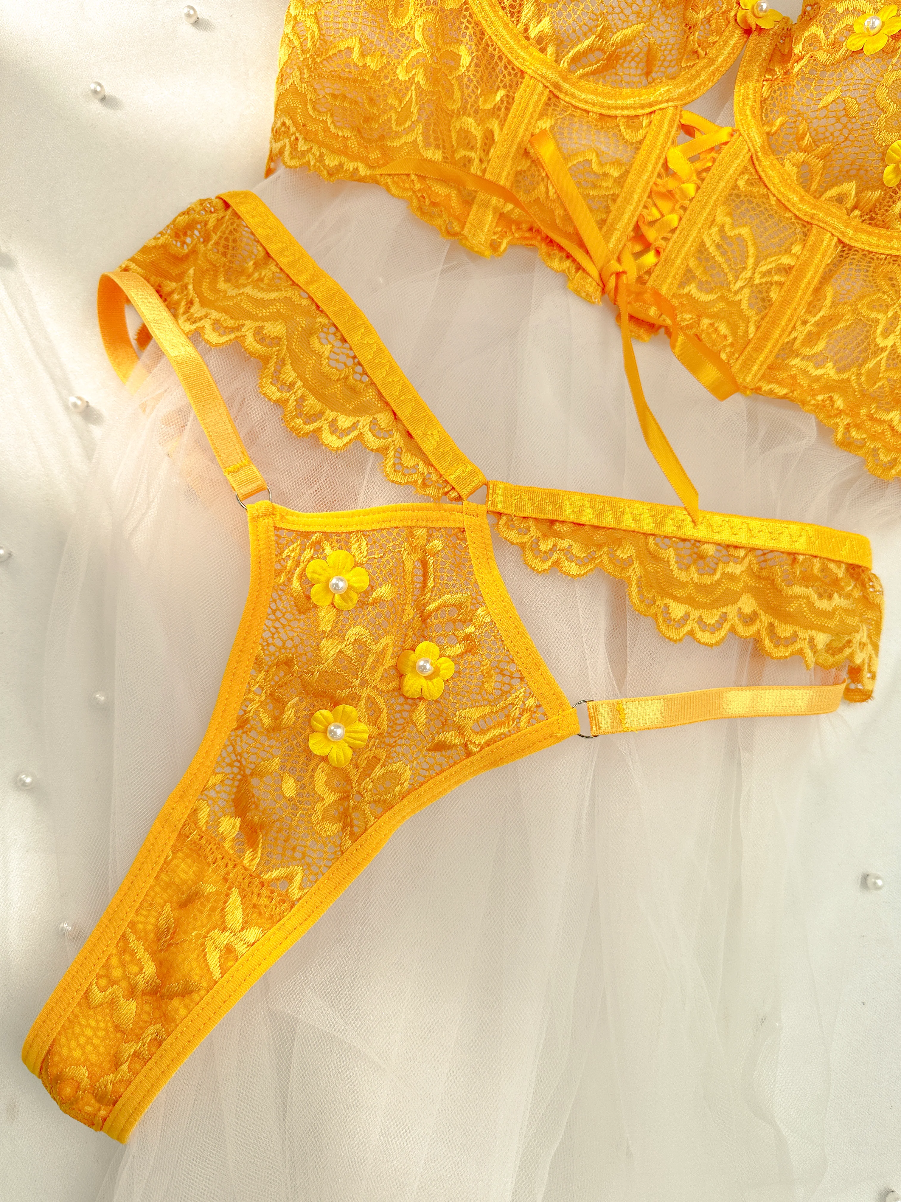 Yellow Pearls Small Flower Lace Lingerie Set - Image 10